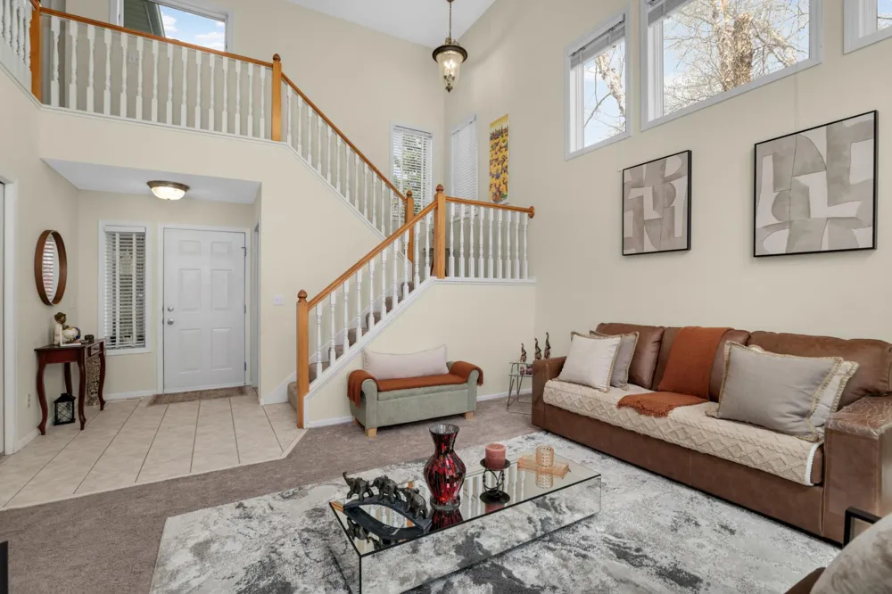 15765 25th Pl Plymouth, MN 55447