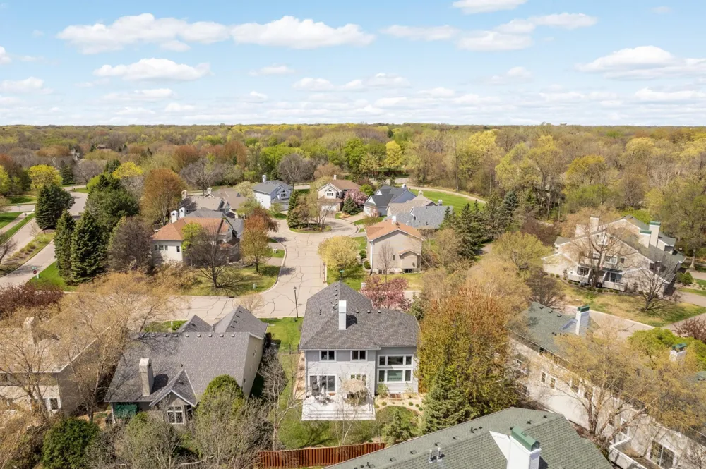 15765 25th Pl Plymouth, MN 55447