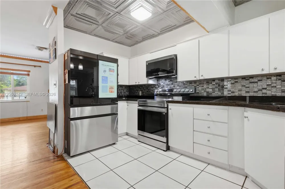 1630 NW 124th St North Miami, FL 33167