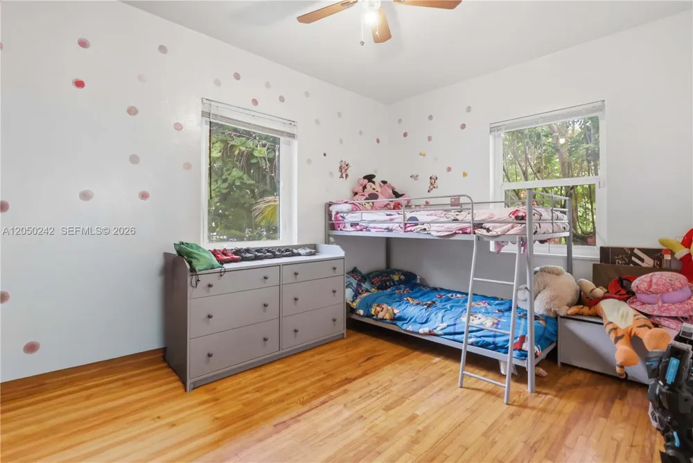 1630 NW 124th St North Miami, FL 33167