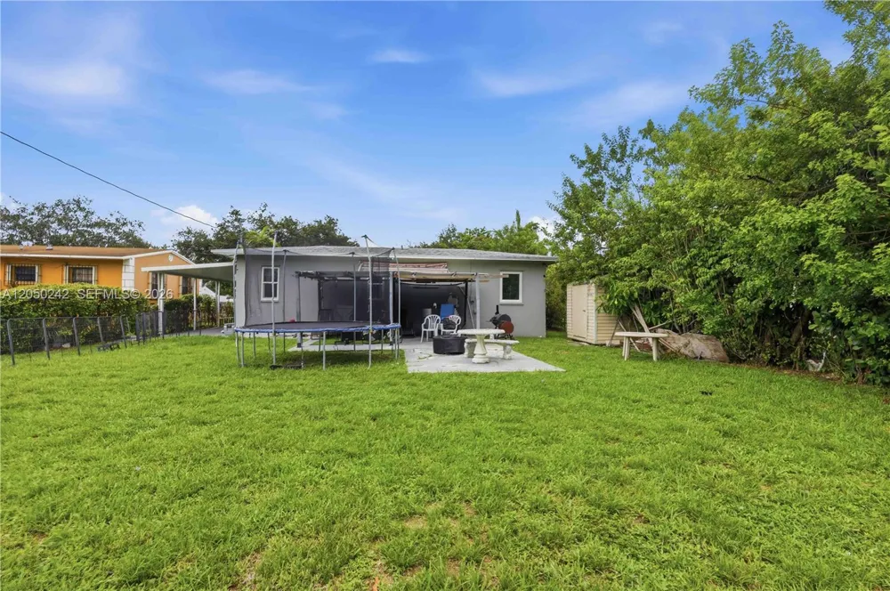 1630 NW 124th St North Miami, FL 33167