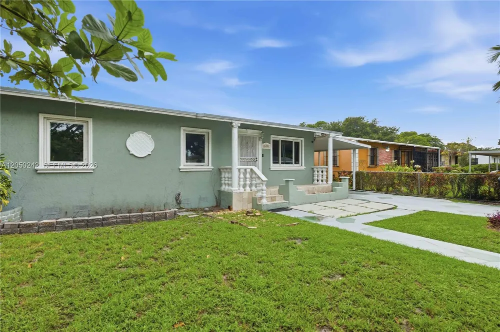 1630 NW 124th St North Miami, FL 33167