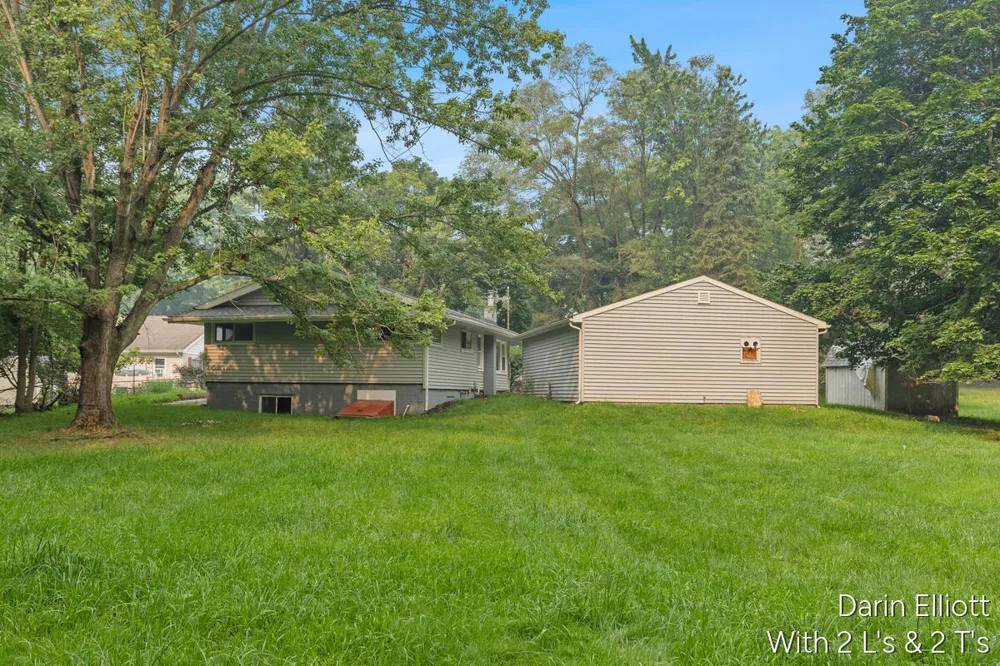 2110 Worden Street Lansing, MI 48910