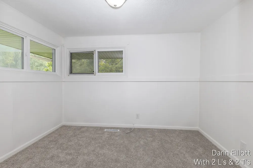 2110 Worden Street Lansing, MI 48910