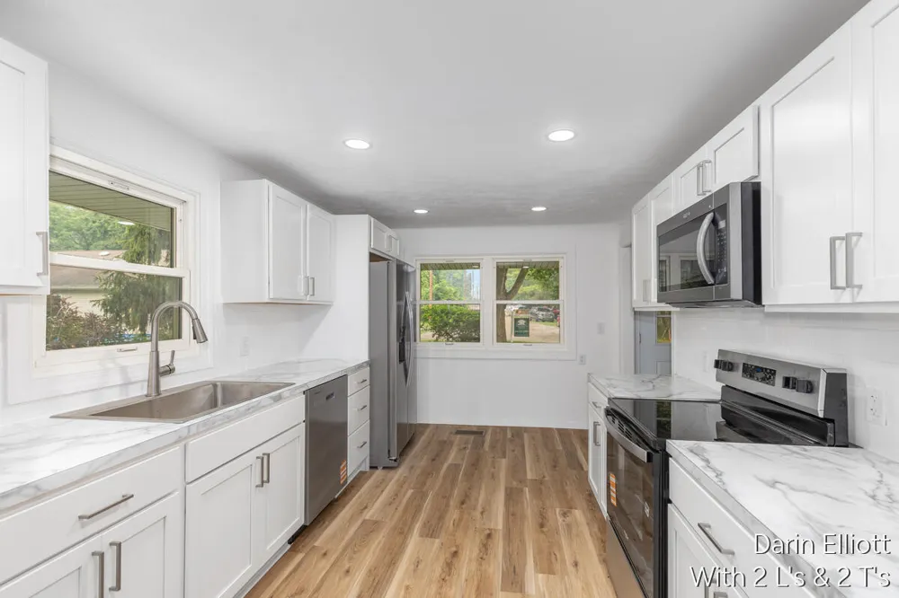 2110 Worden Street Lansing, MI 48910