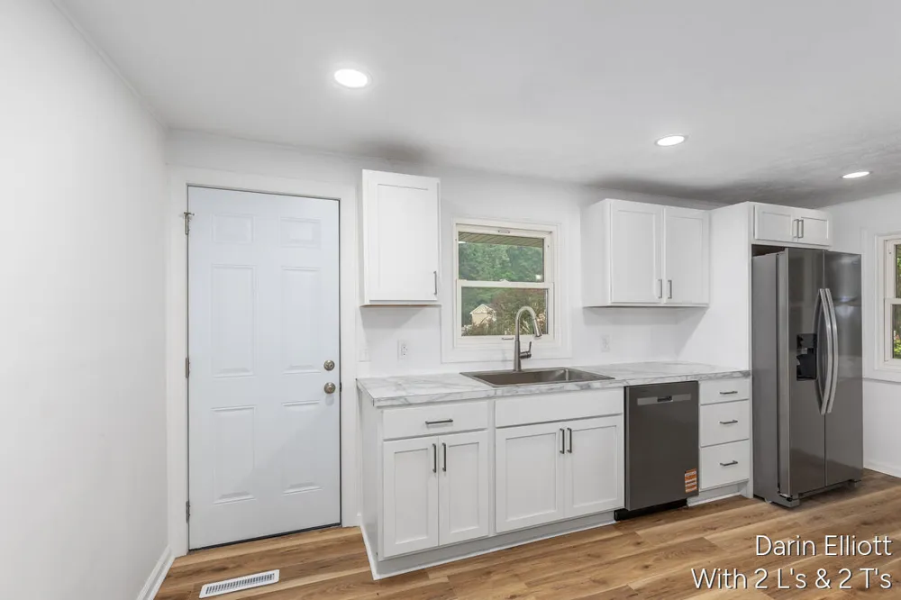 2110 Worden Street Lansing, MI 48910