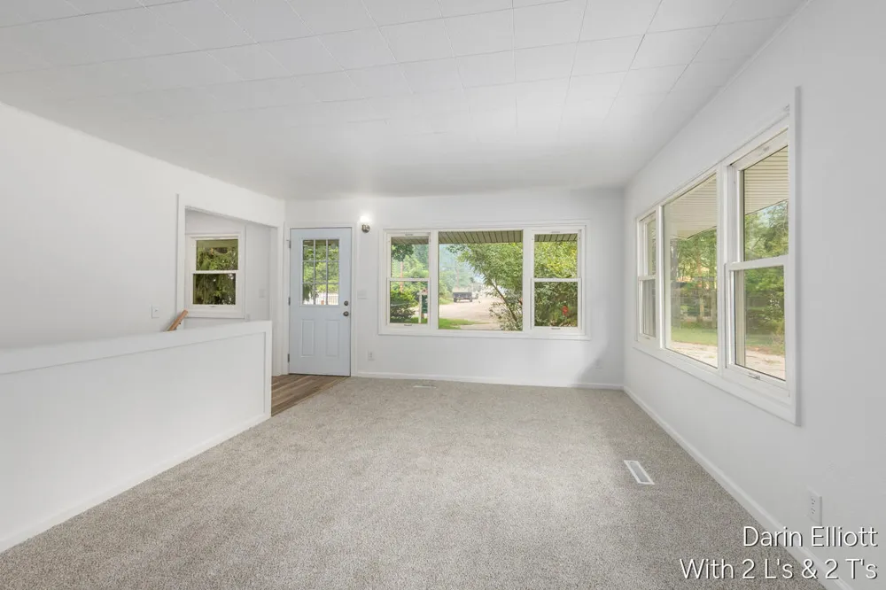 2110 Worden Street Lansing, MI 48910