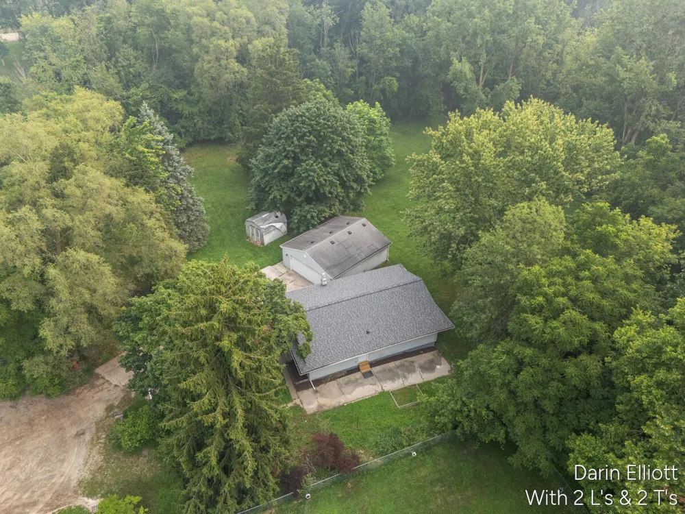 2110 Worden Street Lansing, MI 48910