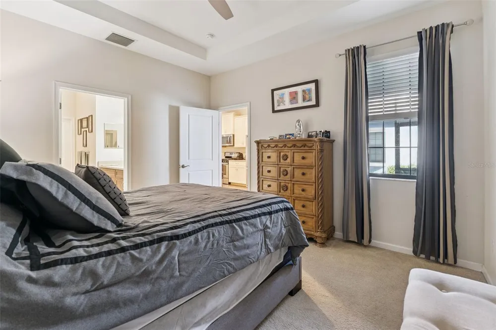 5714 COLONY GLEN ROAD Lithia, FL 33547