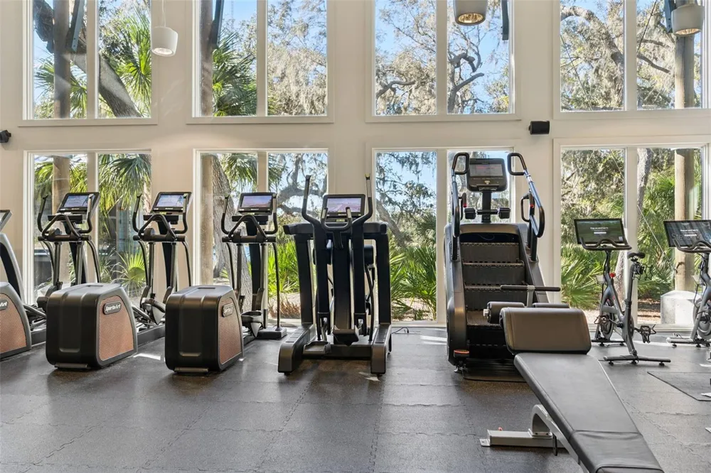 5714 COLONY GLEN ROAD Lithia, FL 33547