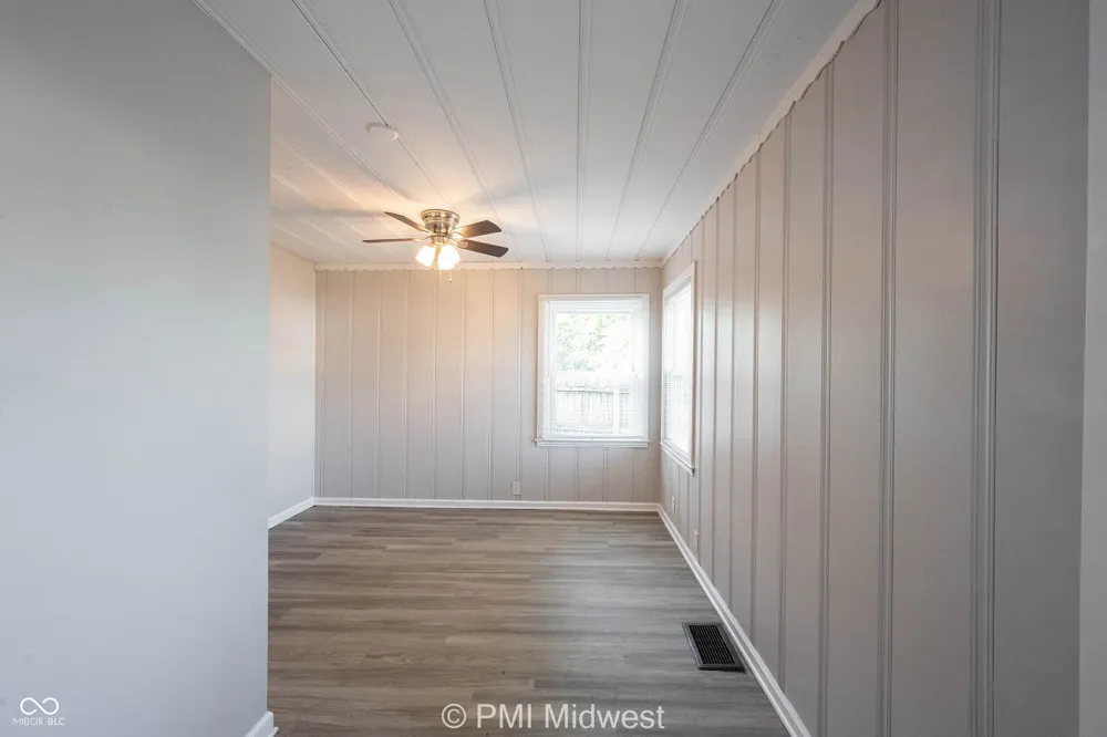 74 2nd Avenue Beech Grove, IN 46107