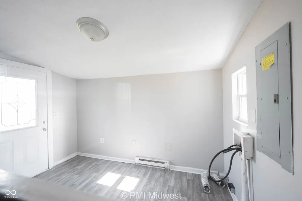 74 2nd Avenue Beech Grove, IN 46107