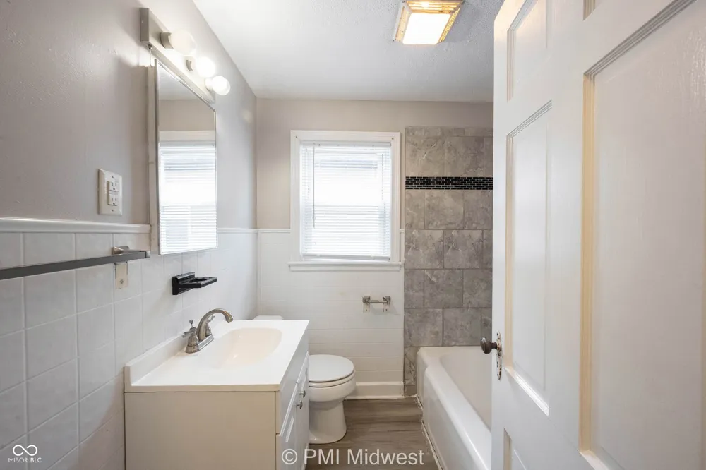 74 2nd Avenue Beech Grove, IN 46107