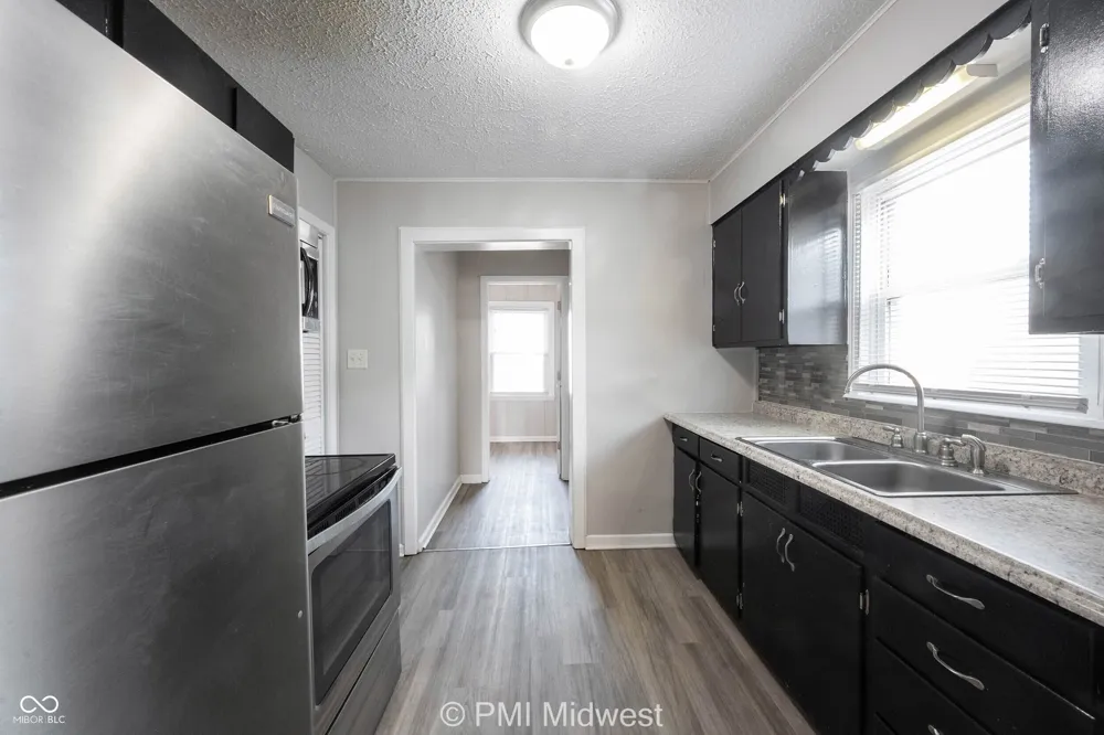 74 2nd Avenue Beech Grove, IN 46107