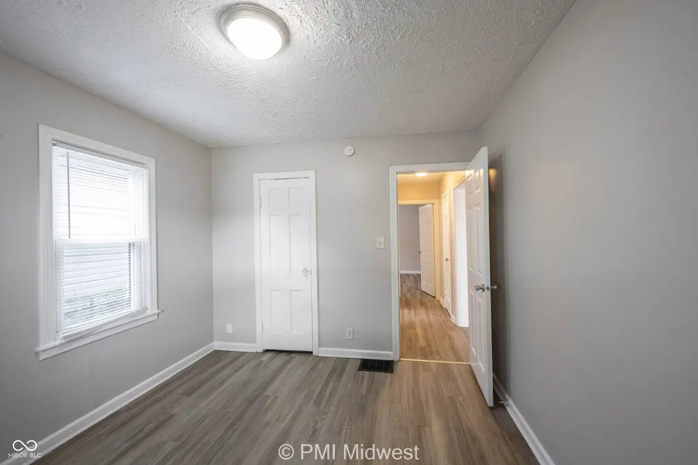 74 2nd Avenue Beech Grove, IN 46107