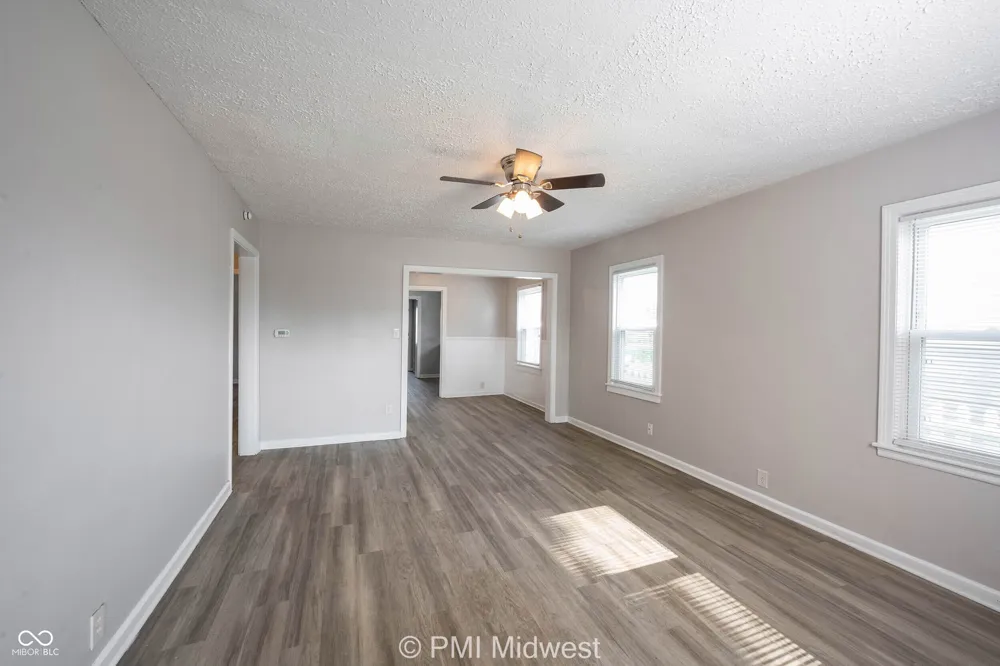 74 2nd Avenue Beech Grove, IN 46107