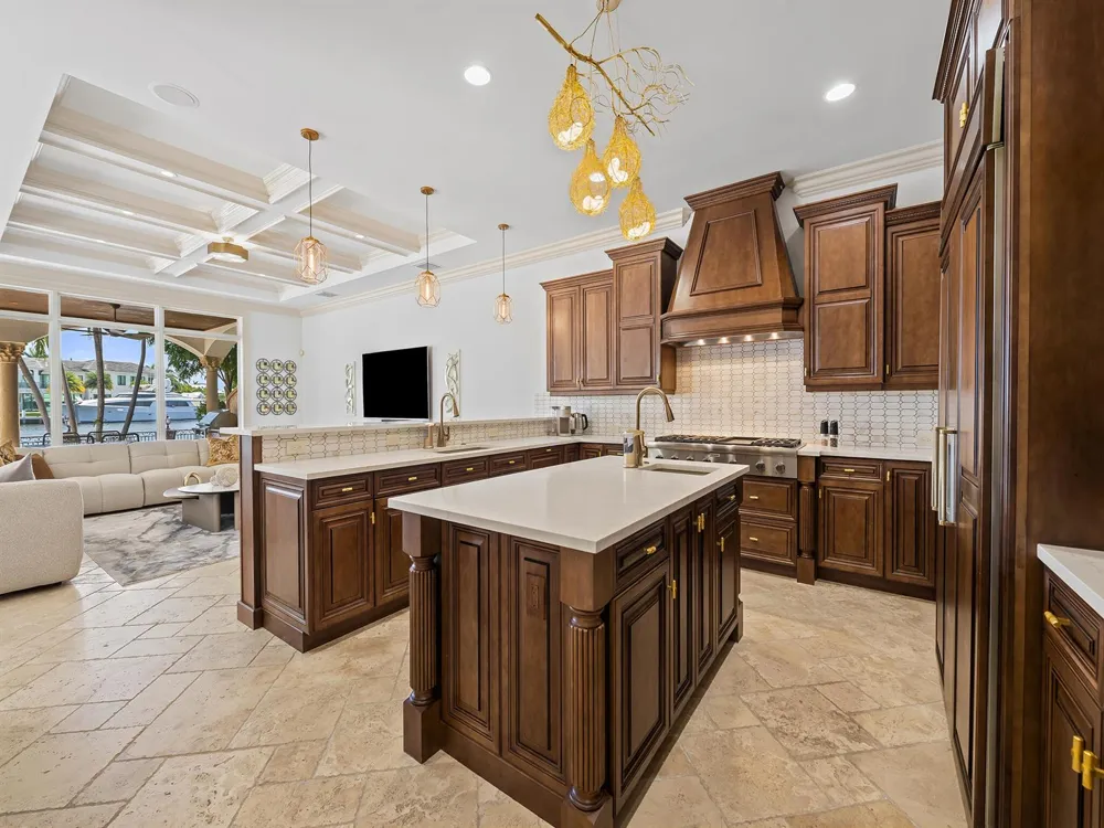 639 Middle River Drive Fort Lauderdale, FL 33304
