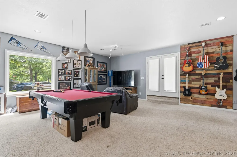 135 Chaparral Street Lone Grove, OK 73401