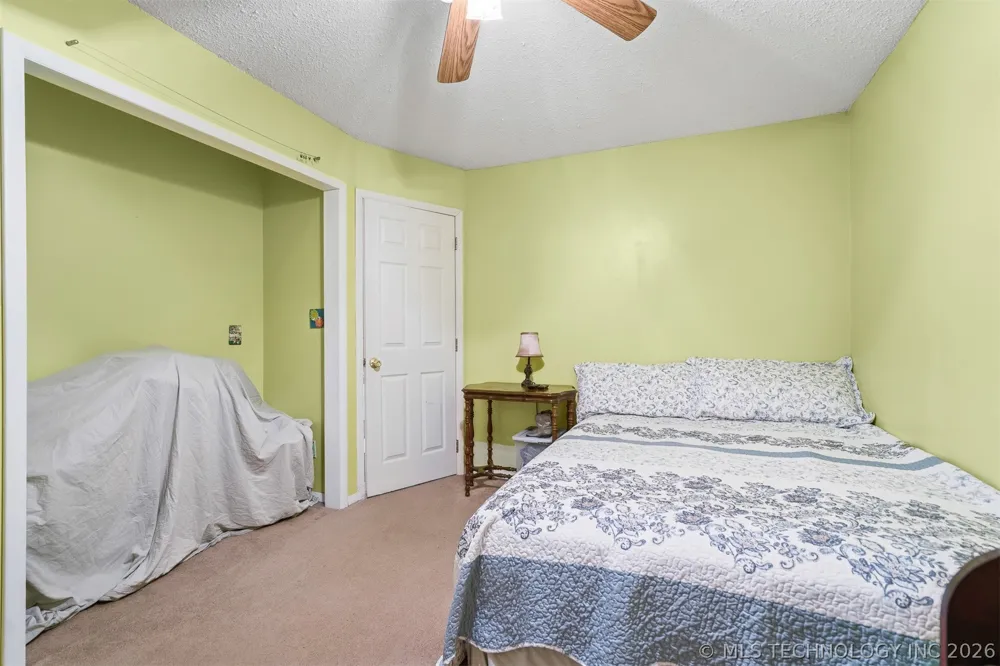 135 Chaparral Street Lone Grove, OK 73401
