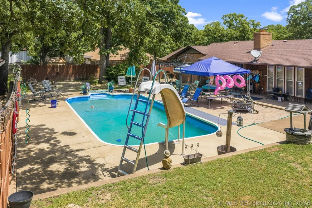 135 Chaparral Street Lone Grove, OK 73401