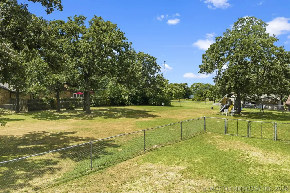 135 Chaparral Street Lone Grove, OK 73401