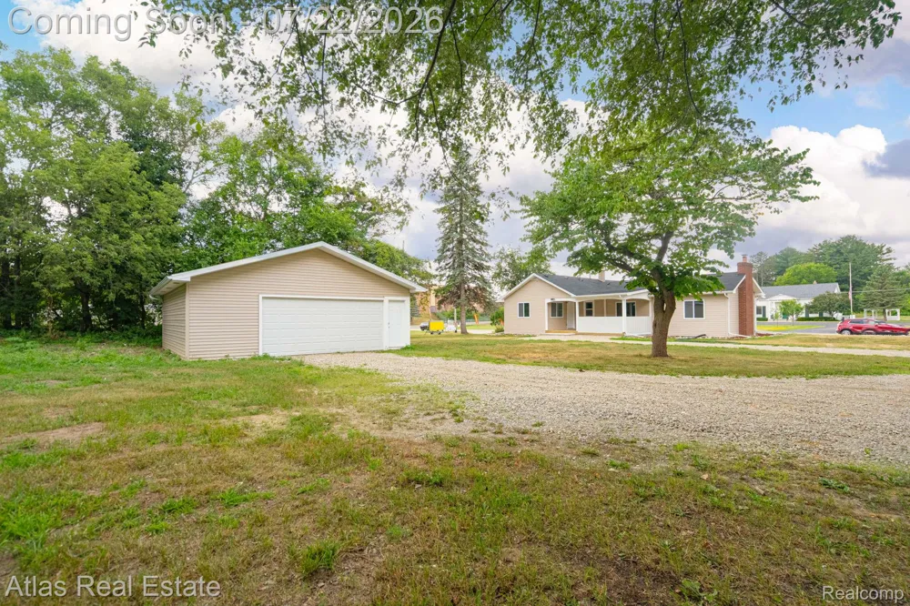 7398 Genesee Road Genesee Charter Township, MI 48437