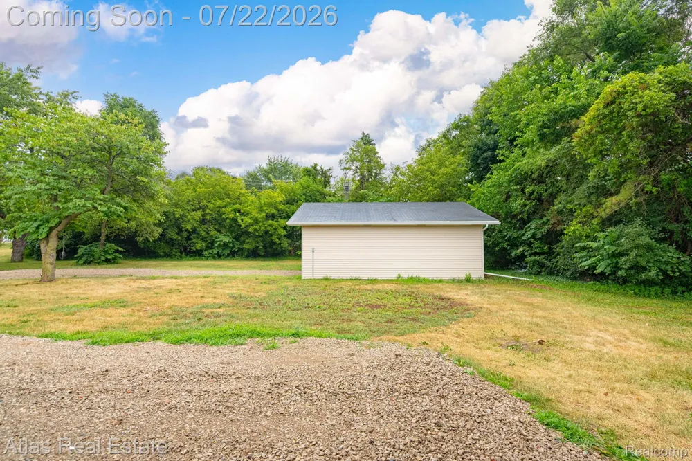 7398 Genesee Road Genesee Charter Township, MI 48437