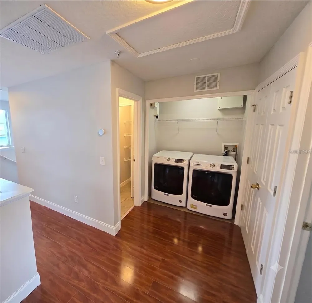 10158 RIDGEBLOOM AVENUE Orlando, FL 32829
