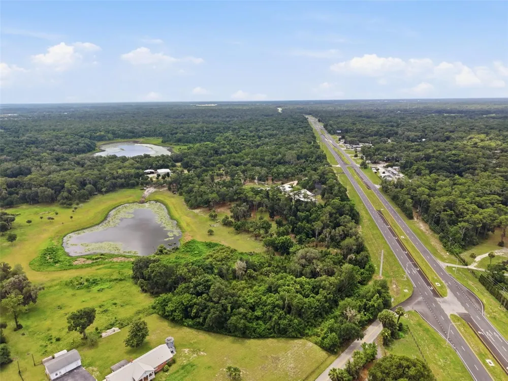 4155 US HIGHWAY 17 Deland, FL 32720