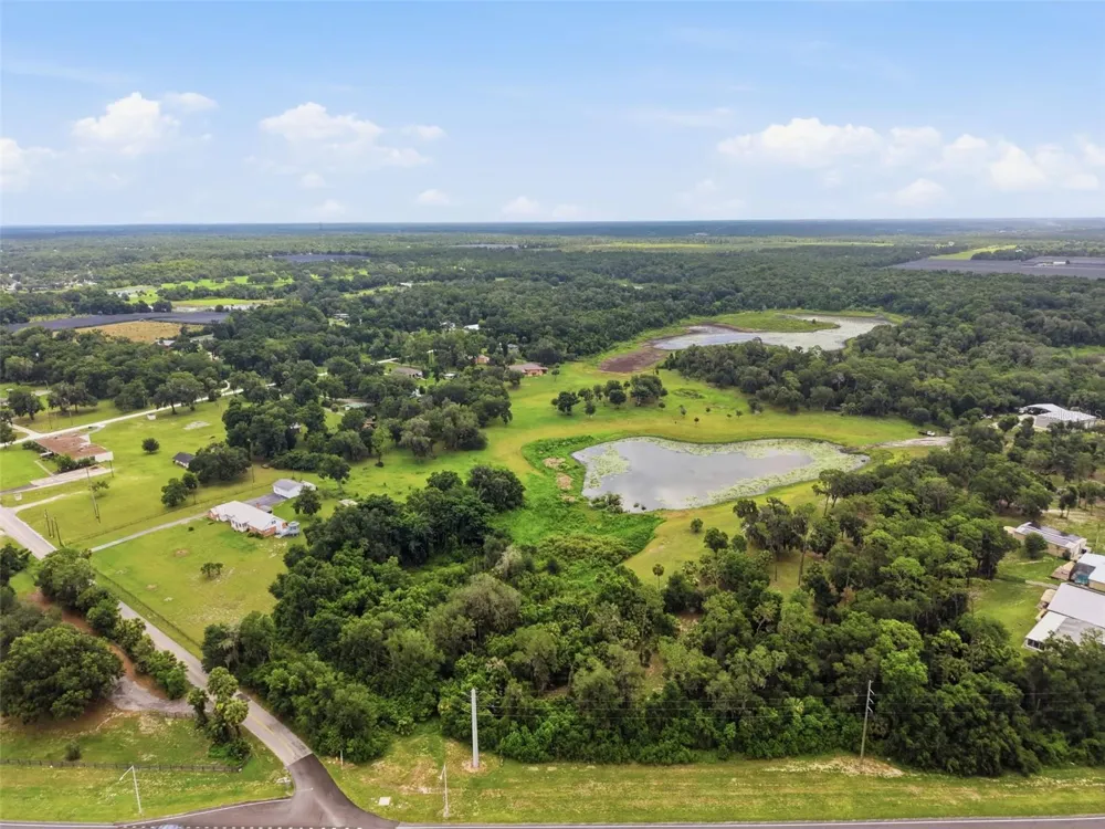 4155 US HIGHWAY 17 Deland, FL 32720
