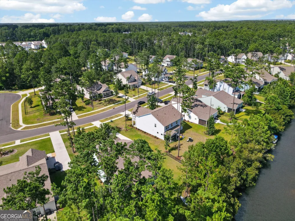 158 Mandeville DR Richmond Hill, GA 31324