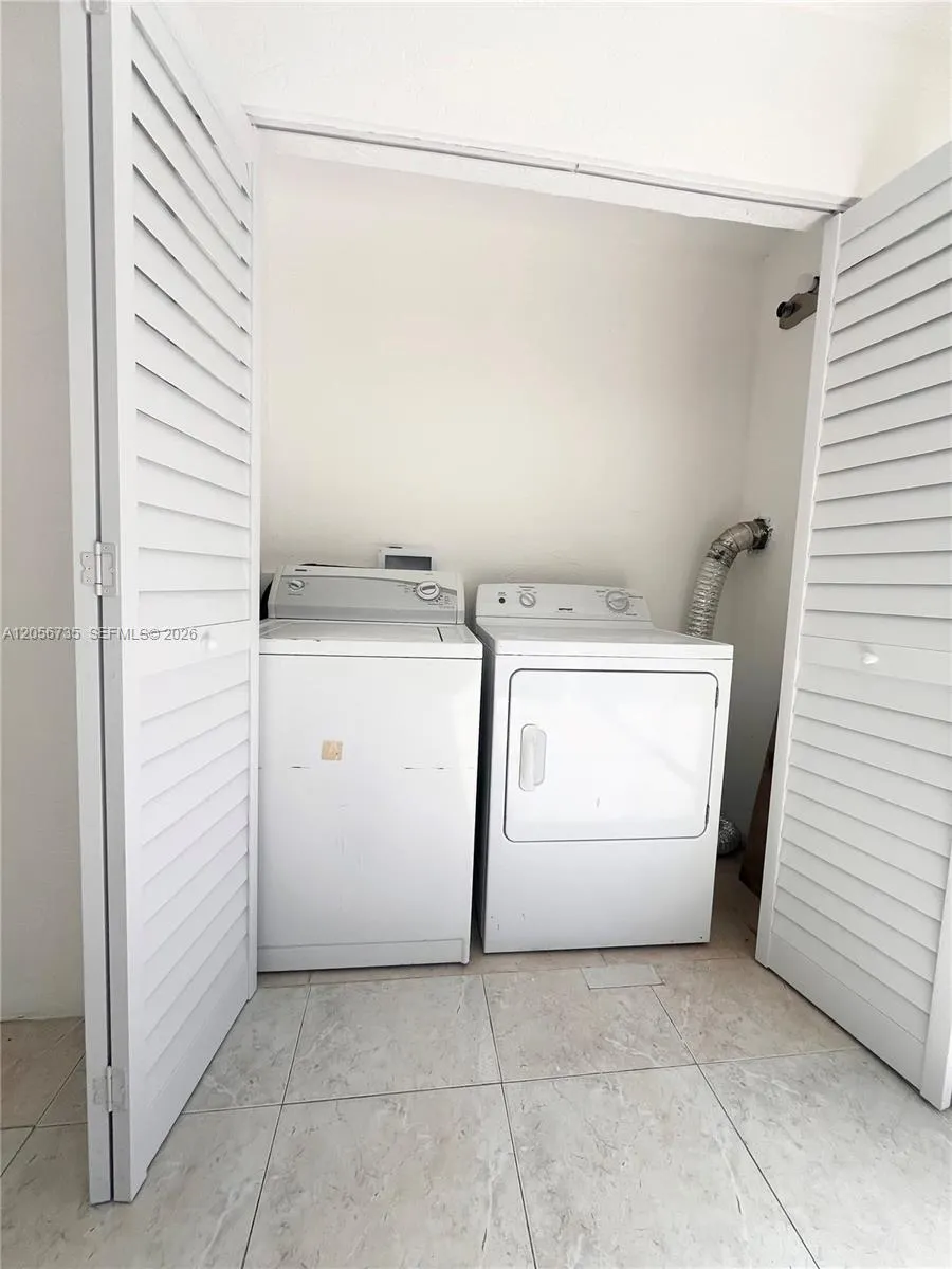 3770 SW 59th Ter #53 Davie, FL 33314