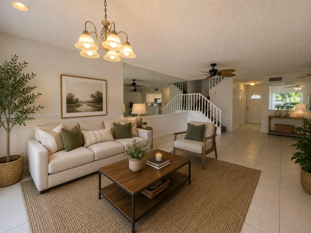 895 Crystal Lake Dr #103 Deerfield Beach, FL 33064