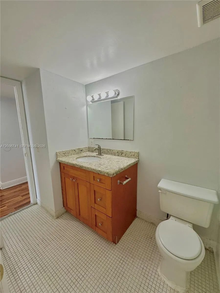 486 NW 165th St Rd #B-103 Miami, FL 33169