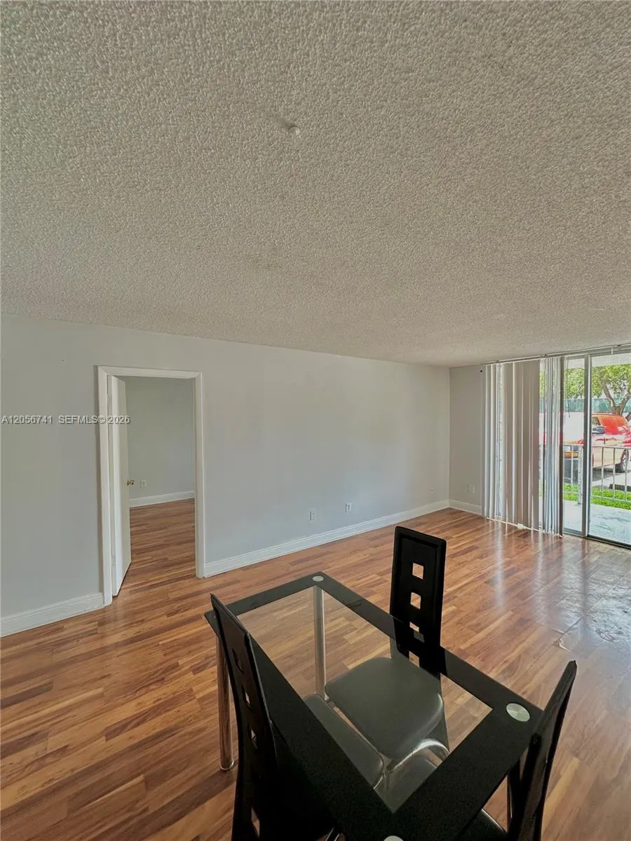 486 NW 165th St Rd #B-103 Miami, FL 33169