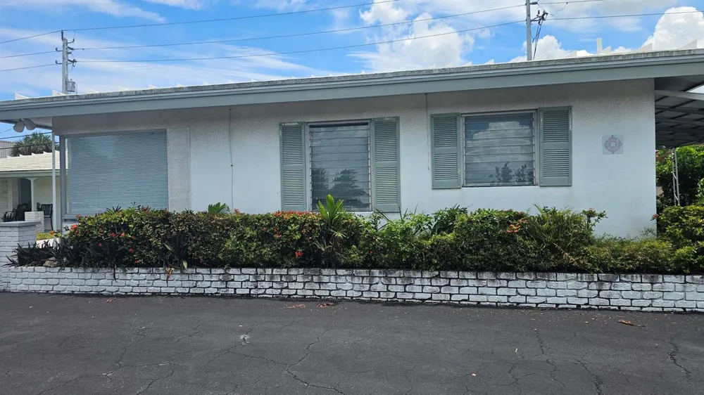 2734 NE 32nd Street #1 Fort Lauderdale, FL 33306