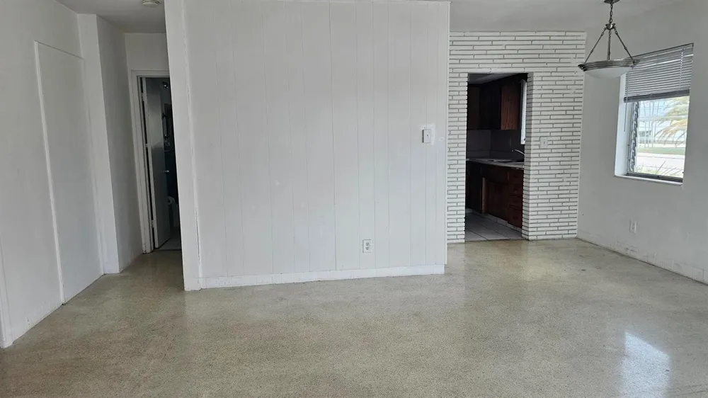 2734 NE 32nd Street #1 Fort Lauderdale, FL 33306