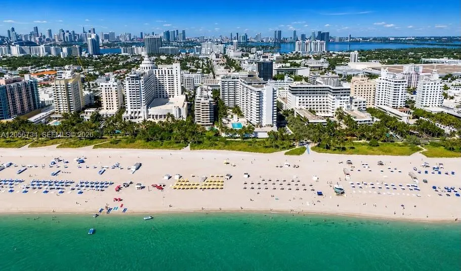 100 Lincoln Rd #619 Miami Beach, FL 33139