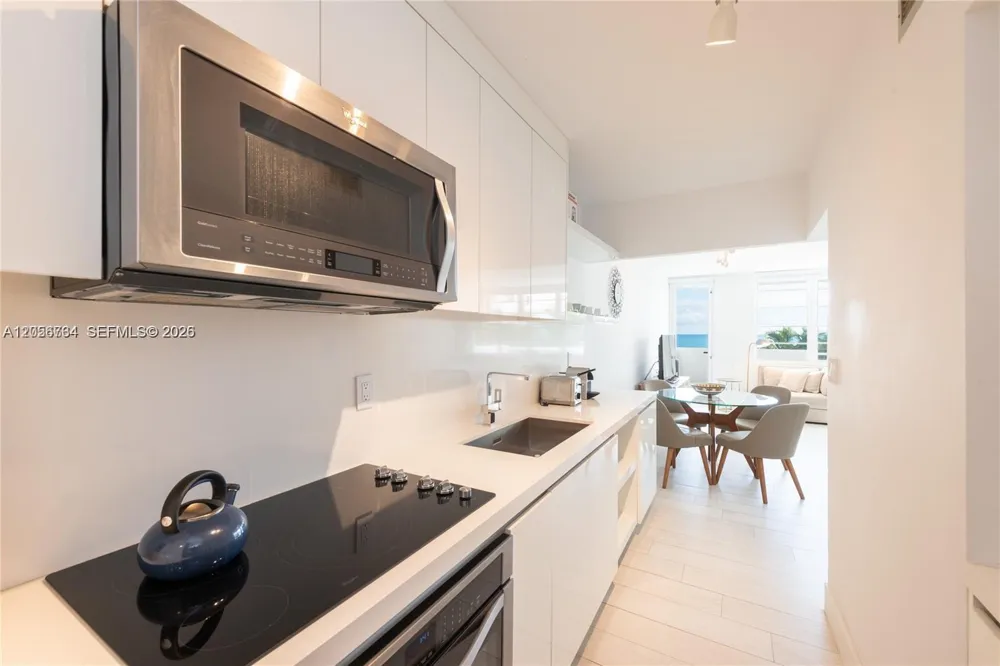 100 Lincoln Rd #619 Miami Beach, FL 33139