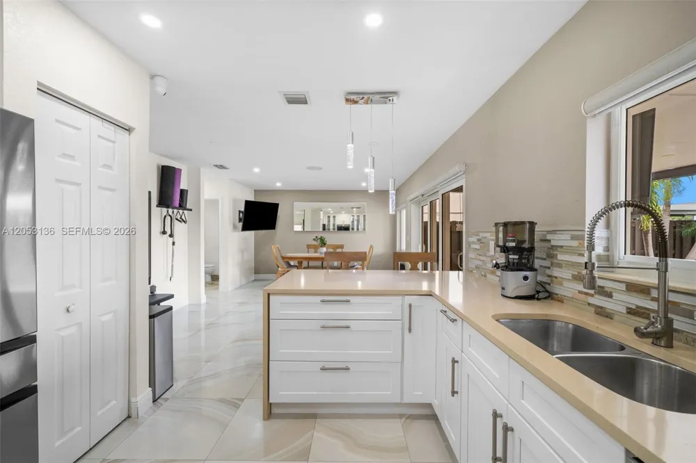 12050 SW 135th Ter Miami, FL 33186