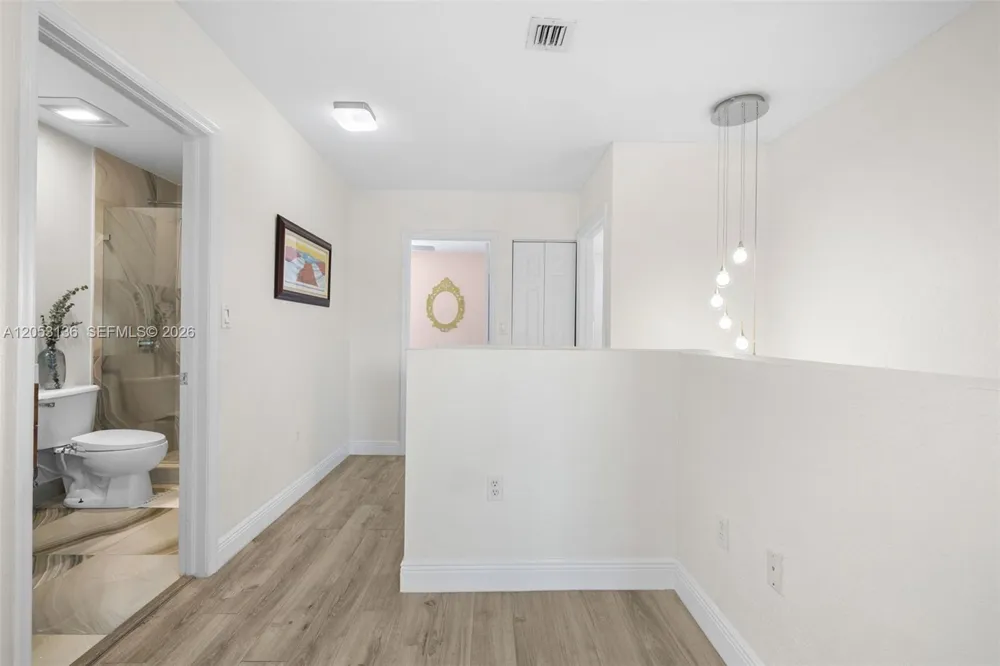 12050 SW 135th Ter Miami, FL 33186