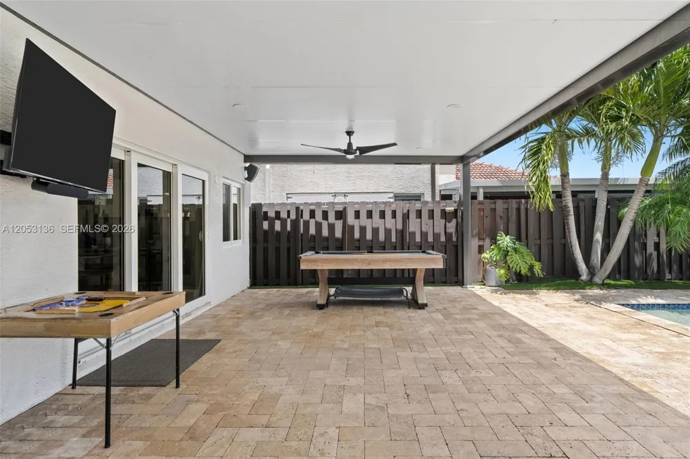 12050 SW 135th Ter Miami, FL 33186