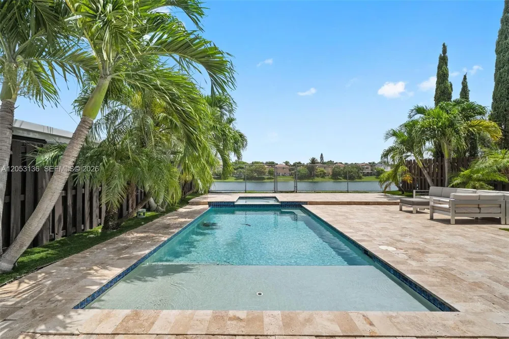 12050 SW 135th Ter Miami, FL 33186