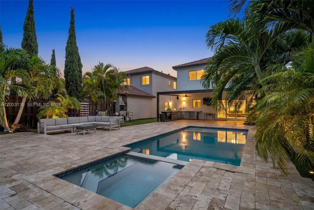 12050 SW 135th Ter Miami, FL 33186