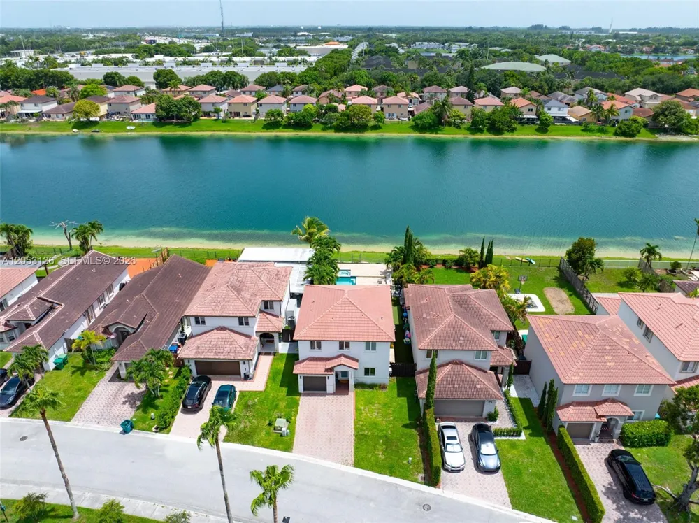 12050 SW 135th Ter Miami, FL 33186