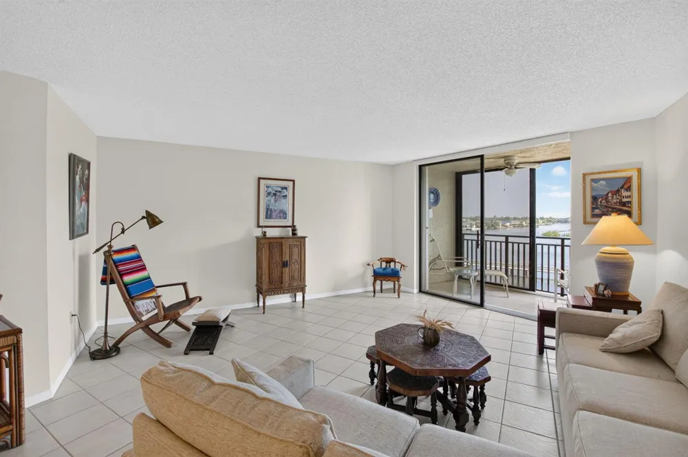 3912 S Ocean Boulevard #501 Highland Beach, FL 33487
