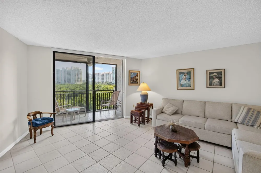 3912 S Ocean Boulevard #501 Highland Beach, FL 33487