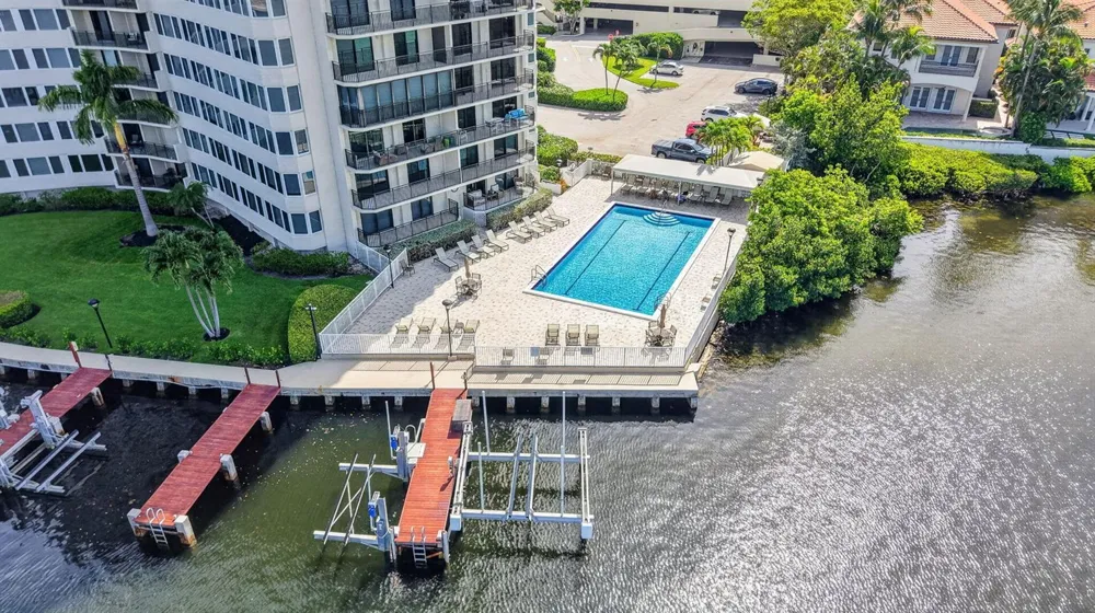 3912 S Ocean Boulevard #501 Highland Beach, FL 33487