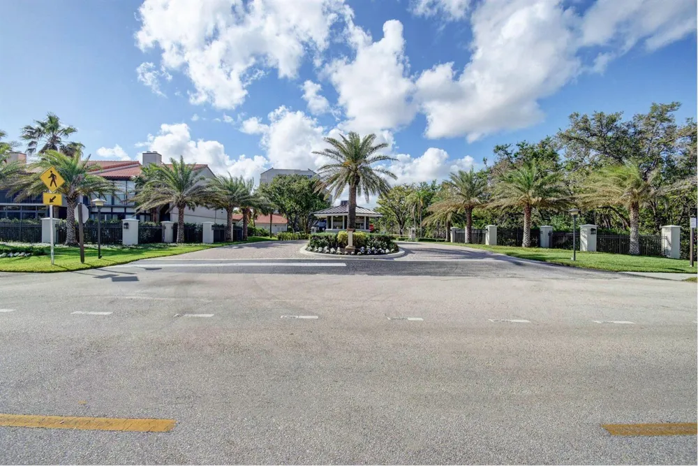 3912 S Ocean Boulevard #501 Highland Beach, FL 33487