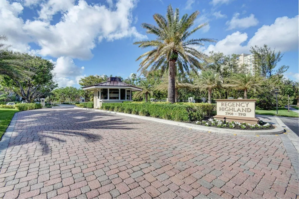 3912 S Ocean Boulevard #501 Highland Beach, FL 33487